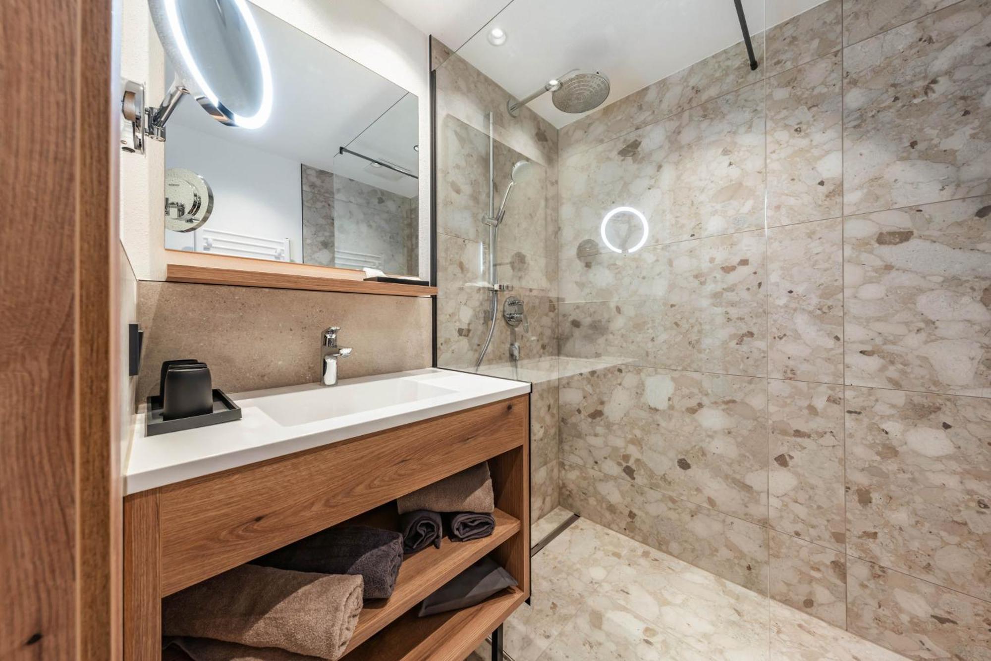 Montana Apartments ไมย์อาโฮเฟิน ภายนอก รูปภาพ