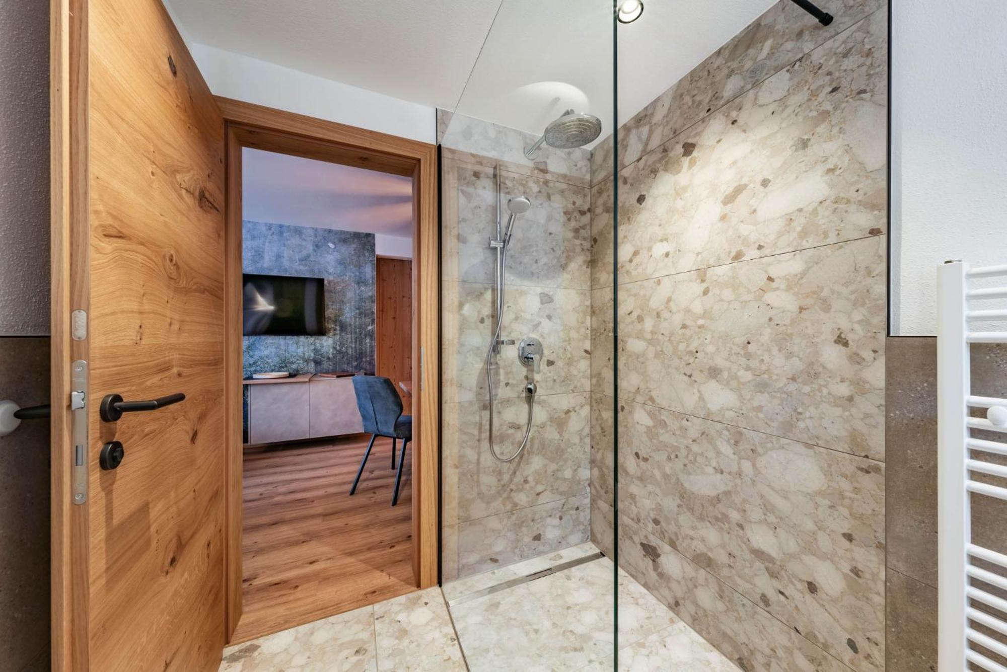 Montana Apartments ไมย์อาโฮเฟิน ภายนอก รูปภาพ