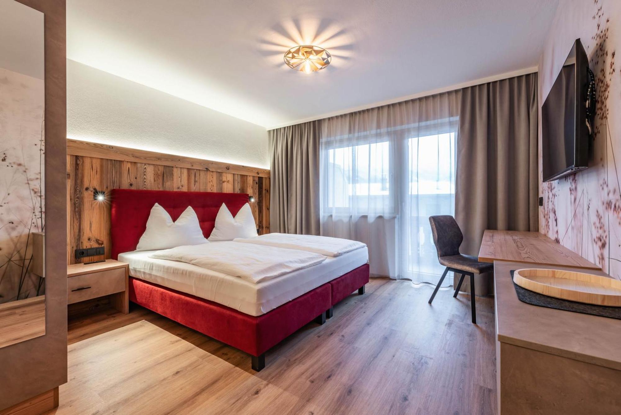 Montana Apartments ไมย์อาโฮเฟิน ภายนอก รูปภาพ