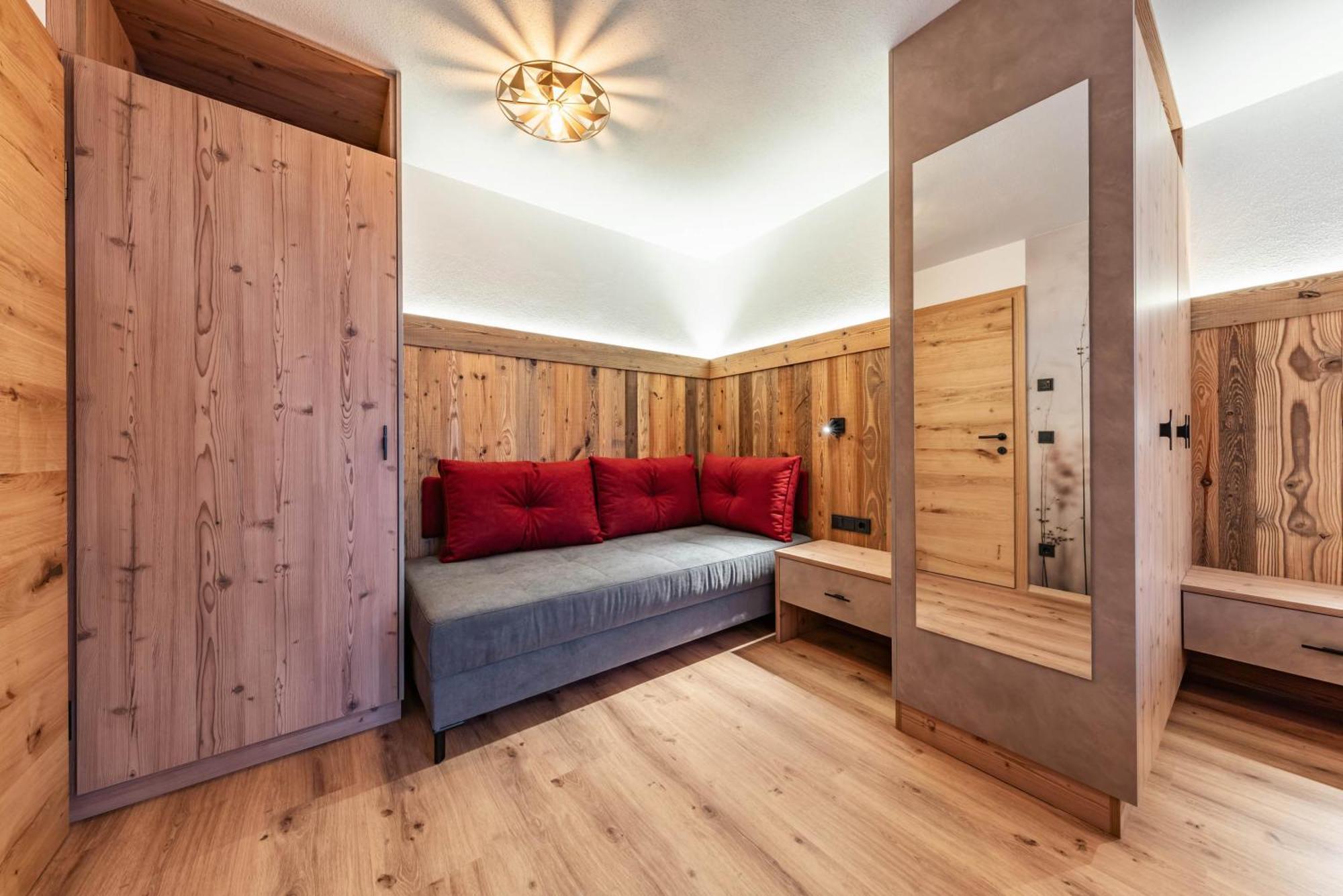 Montana Apartments ไมย์อาโฮเฟิน ภายนอก รูปภาพ