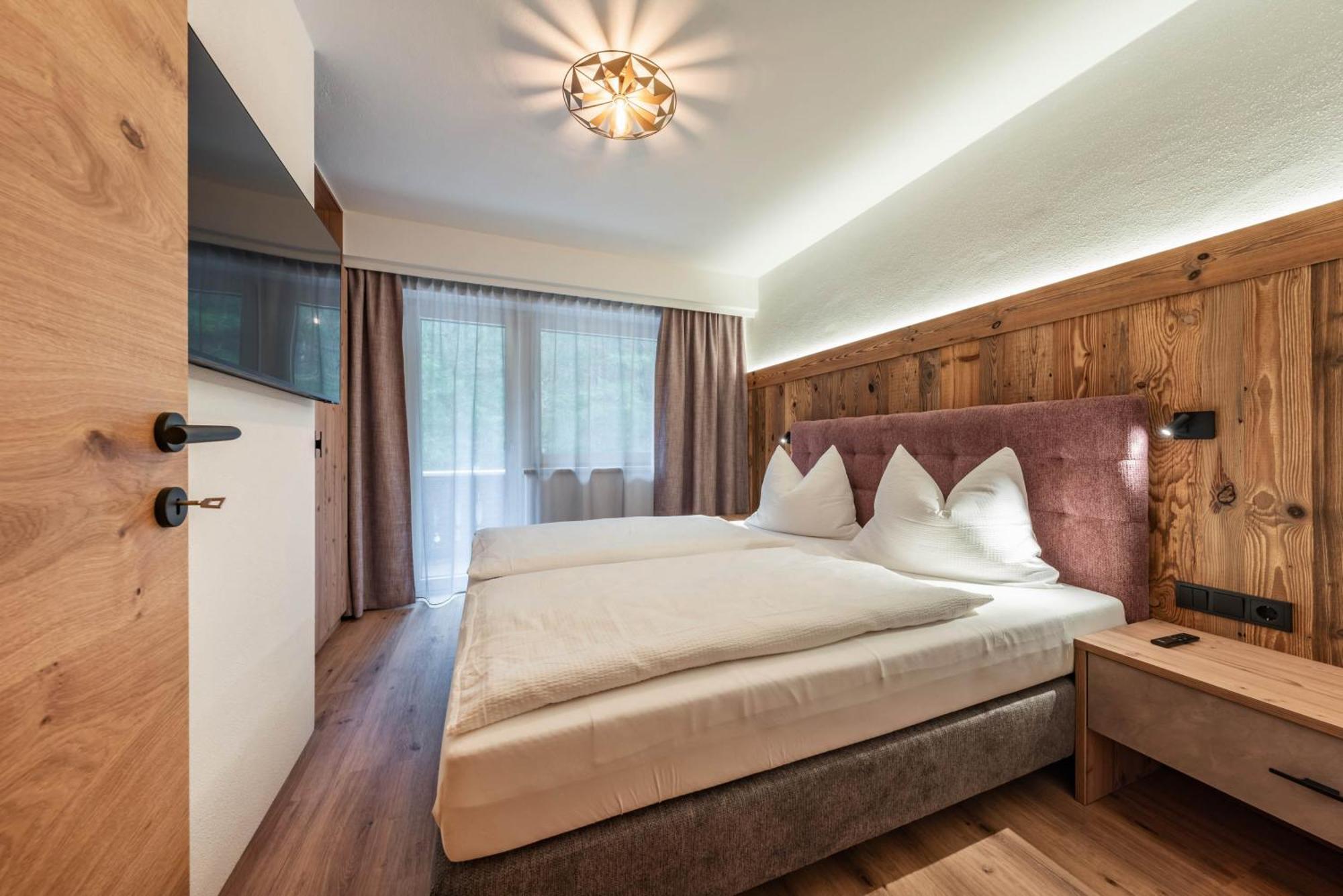 Montana Apartments ไมย์อาโฮเฟิน ภายนอก รูปภาพ
